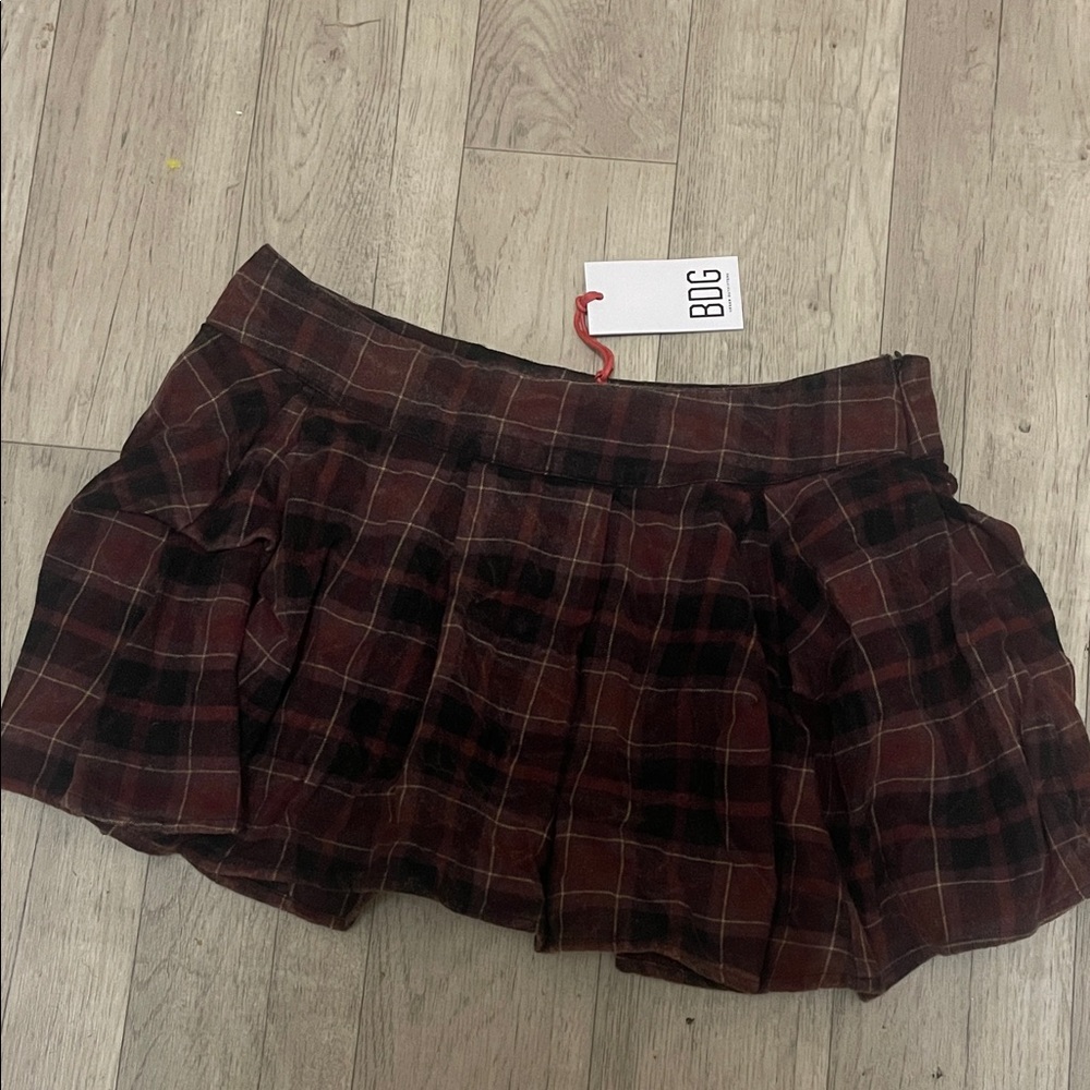 BDG urban outfitters medium NWT plaid boho rouge mini skirt